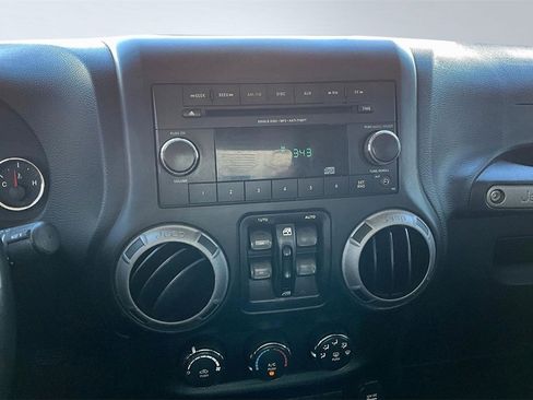 Certified 2017 Jeep Wrangler Unlimited Sport w/ Quick Order Package 24S image 6