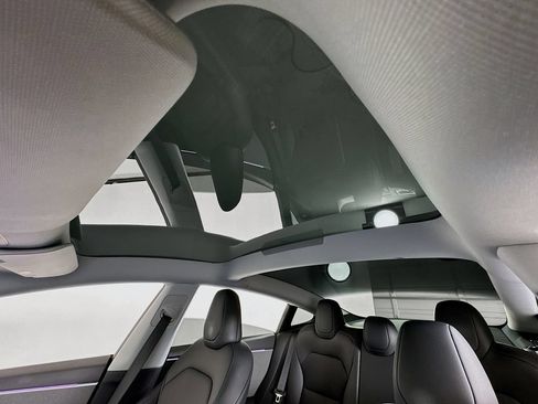 Used 2024 Tesla Model 3 Long Range RWD image 14