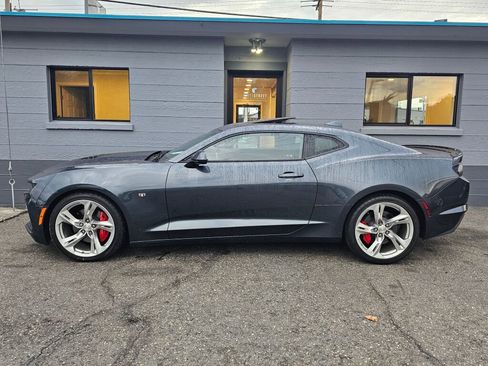 Used 2020 Chevrolet Camaro SS image 3