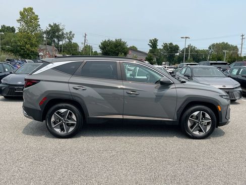 Used 2025 Hyundai Tucson SEL AWD/4WD image 8