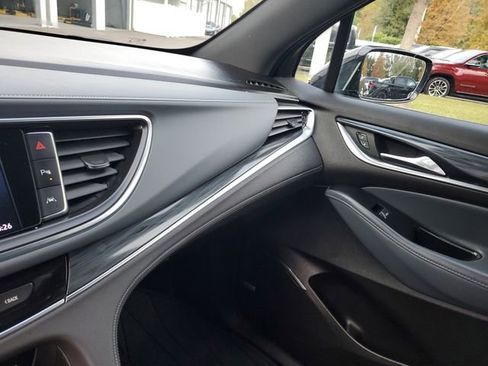 Used 2023 Buick Enclave Essence w/ Experience Buick Package image 24