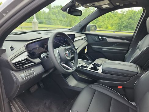 New 2025 Buick Enclave Preferred w/ Power Package image 11