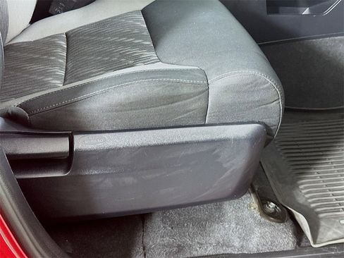 Used 2019 Toyota Tundra SR5 w/ SR5 Upgrade Package image 23