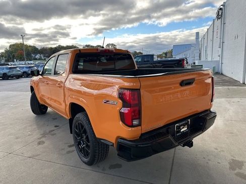 New 2025 Chevrolet Colorado Z71 image 9