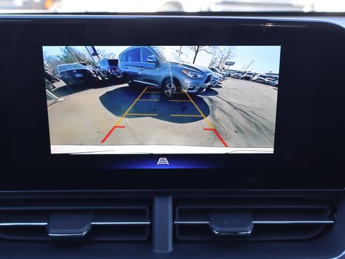 Certified 2024 Chevrolet Trax RS w/ Driver Confidence Package image 27