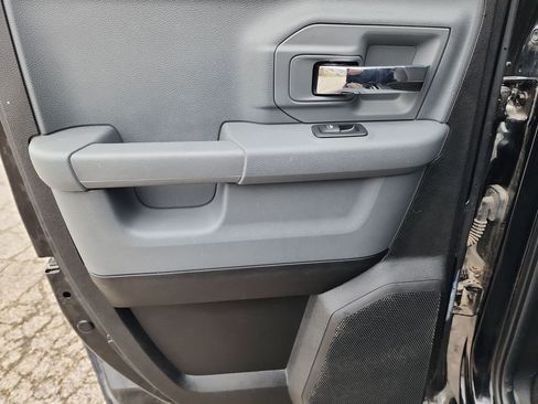 Used 2024 RAM 1500 Classic SLT image 36