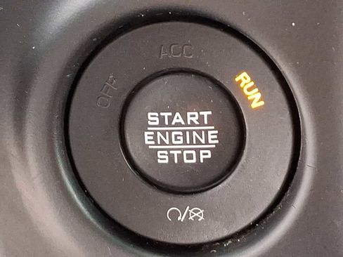 Used 2021 Jeep Wrangler Unlimited Sport image 25