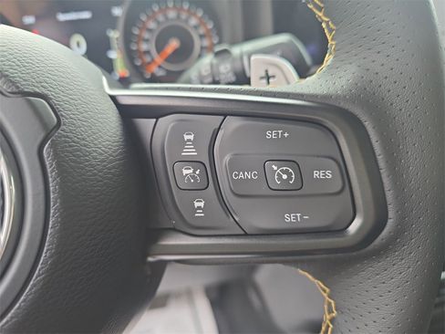 Used 2025 Jeep Wrangler Unlimited Rubicon 392 image 18