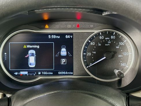 Used 2021 Nissan Versa SV image 16