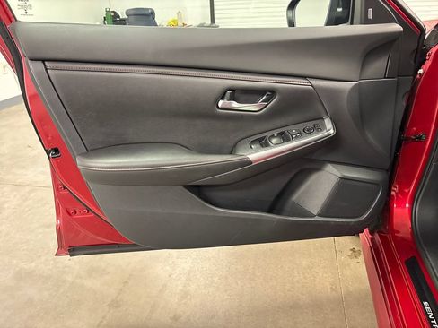 Used 2022 Nissan Sentra SR w/ Electronics Package FWD image 20