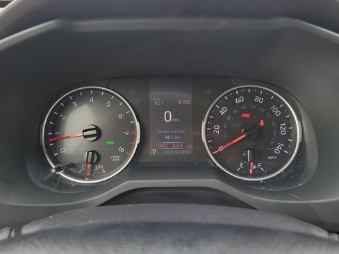 Used 2019 Toyota RAV4 XLE Premium FWD image 22
