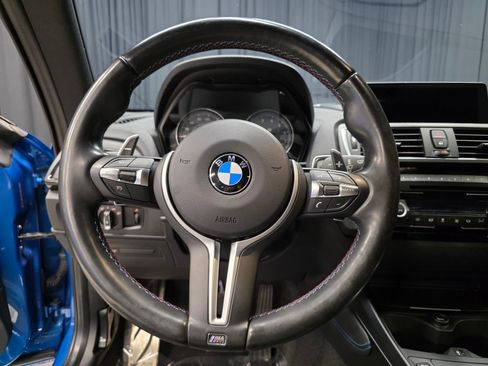 Used 2017 BMW M2 image 19