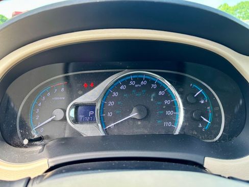 Used 2014 Toyota Sienna XLE FWD image 22