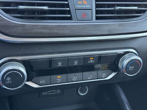 Used 2023 Nissan Altima 2.5 SV image 13