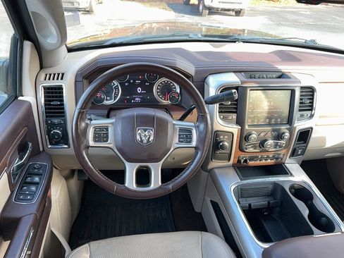 Used 2017 RAM 2500 Laramie image 16