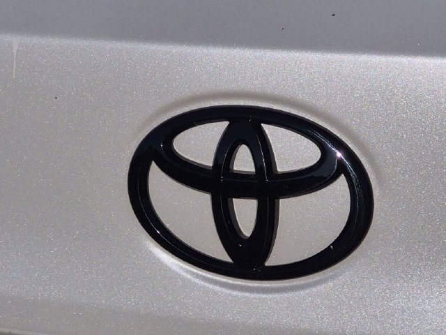 Used 2023 Toyota Corolla Cross AWD Hybrid image 28