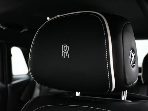 Used 2023 Rolls-Royce Ghost Black Badge w/ Black Badge Ghost Package AWD/4WD image 39