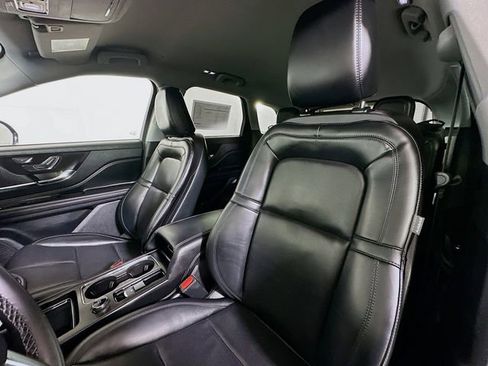 Certified 2022 Lincoln Corsair AWD w/ Equipment Group 101A image 24