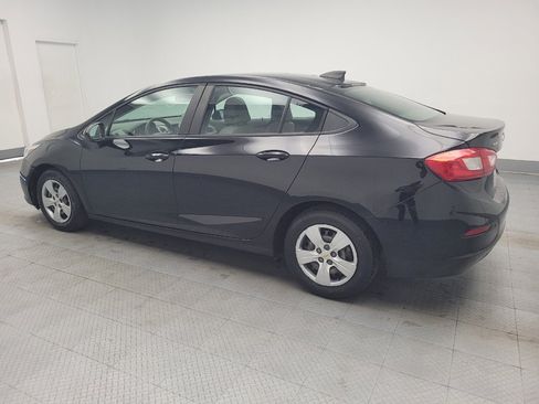 Used 2017 Chevrolet Cruze LS image 3
