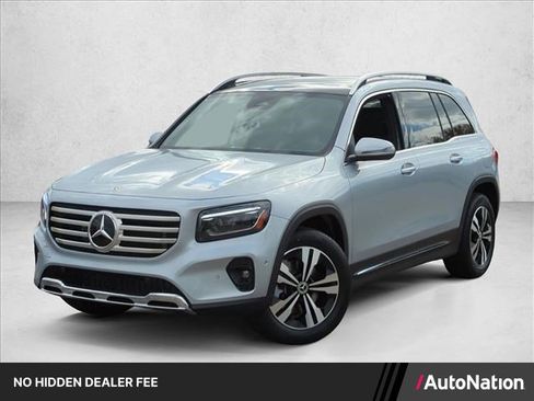 Used 2026 Mercedes-Benz GLB 250 image 1