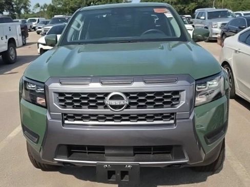 Used 2026 Nissan Frontier SV w/ Tow Package AWD/4WD image 7