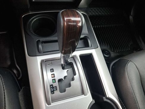 Used 2023 Toyota 4Runner Limited image 18