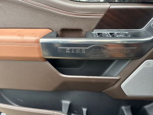 Used 2025 Ford F150 King Ranch w/ FX4 Off-Road Package AWD/4WD image 17