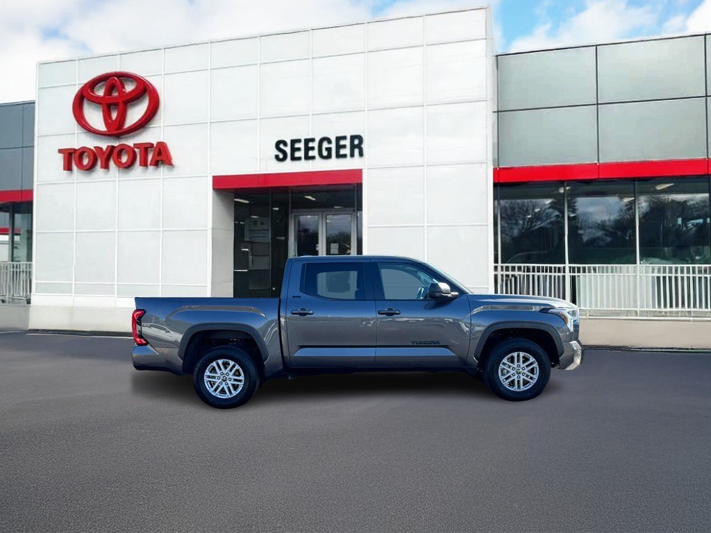 Used 2024 Toyota Tundra SR5 w/ SR5 Premium Package AWD/4WD image 2