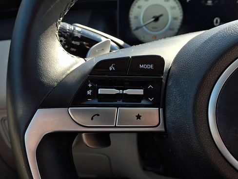 Certified 2023 Hyundai Tucson Limited w/ Cargo Package image 23