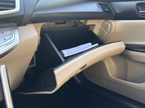 Used 2015 Honda Accord Touring image 39