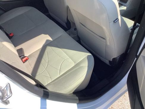 Used 2019 Ford Fiesta SE FWD image 23