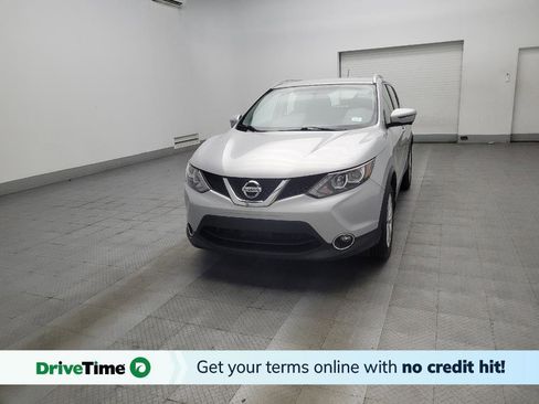 Used 2017 Nissan Rogue Sport SV w/ SV Premium Package FWD image 1