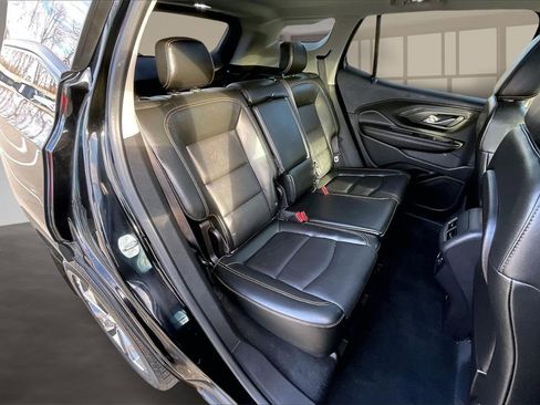 Used 2019 GMC Terrain SLT w/ Preferred Package image 24
