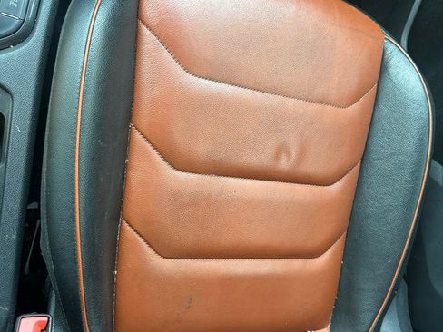 Used 2019 Volkswagen Tiguan SEL Premium R-Line w/ 3rd Row Seat Package AWD/4WD image 10