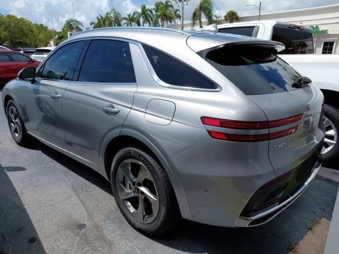 Used 2026 Genesis GV70 2.5T Advanced AWD/4WD image 4