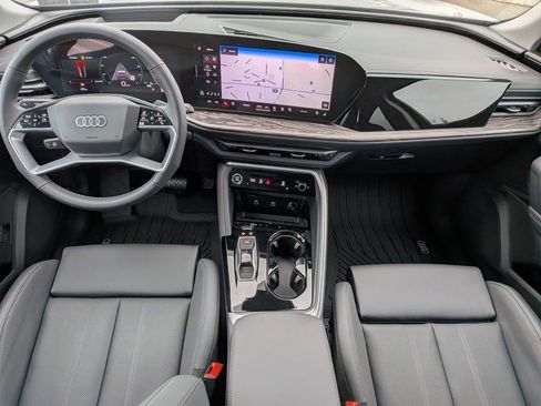 New 2025 Audi Q5 Premium Plus image 13