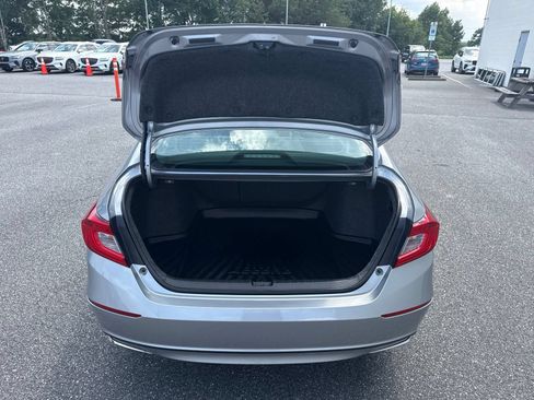 Used 2020 Honda Accord EX-L image 10
