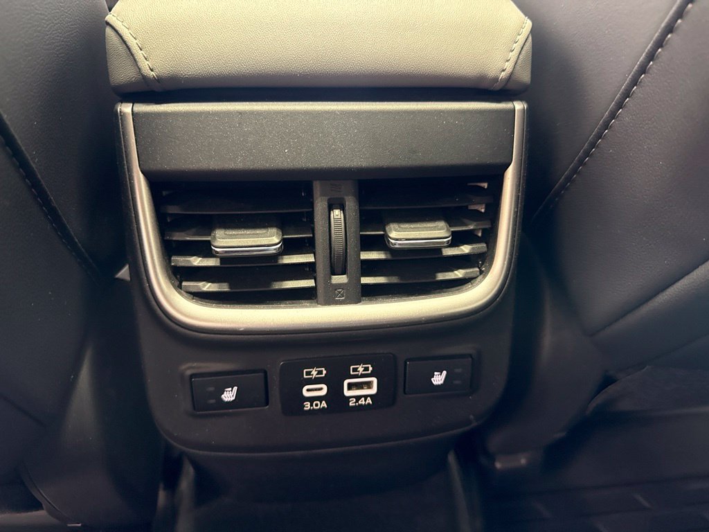 Used 2024 Subaru Outback Limited AWD/4WD image 19