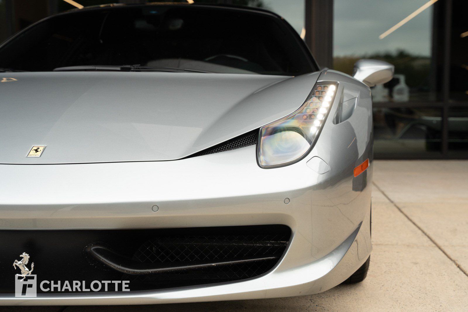 Used 2011 Ferrari 458 Italia Coupe RWD image 6