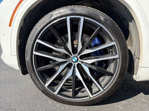 Used 2020 BMW X5 xDrive40i w/ M Sport Package AWD/4WD image 26