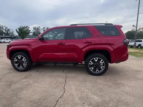 Used 2025 Toyota 4Runner TRD Sport Premium w/ Tow Technology Package AWD/4WD image 3