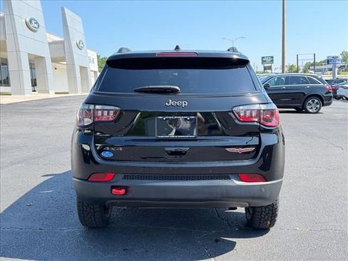 Used 2024 Jeep Compass Trailhawk AWD/4WD image 5