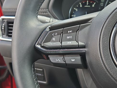Used 2025 MAZDA CX-5 Signature AWD/4WD image 21