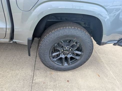 New 2026 Chevrolet Colorado Z71 w/ Midnight Edition AWD/4WD image 24