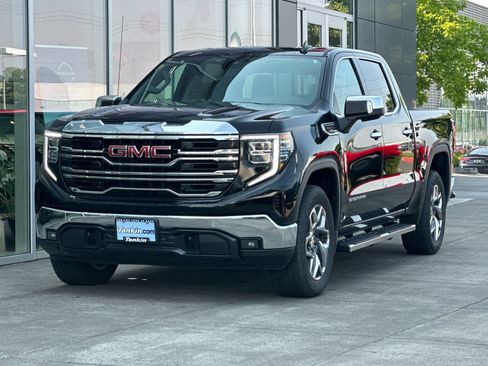 Used 2023 GMC Sierra 1500 SLT AWD/4WD image 7