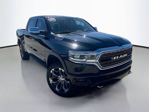 Used 2022 RAM 1500 Limited AWD/4WD image 2