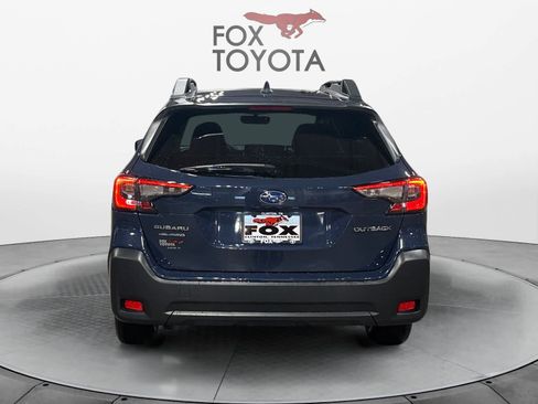 Used 2024 Subaru Outback Premium image 5