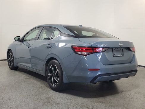 Used 2024 Nissan Sentra SV w/ Trunk Package image 5