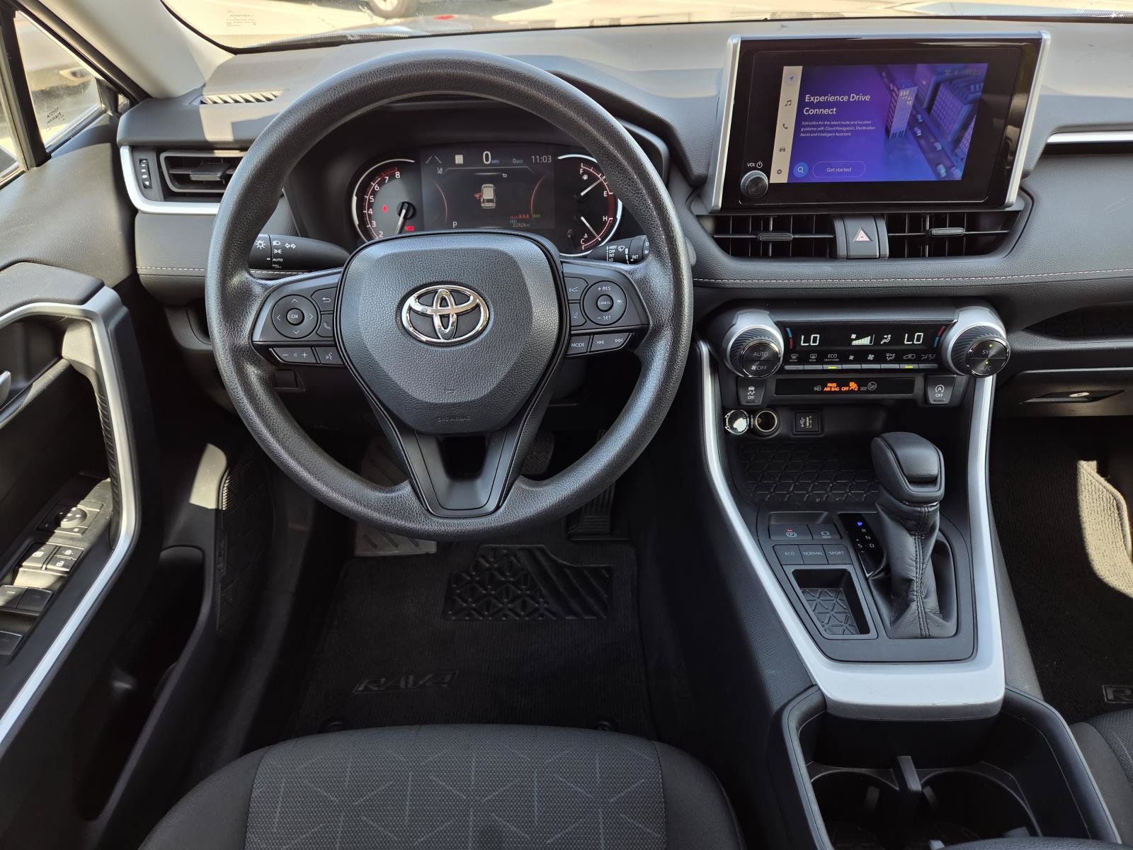 Used 2024 Toyota RAV4 XLE FWD image 10