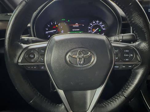 Used 2019 Toyota Avalon XLE FWD image 18